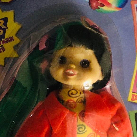 RAINBOW BRITE COLOR GLO DOLL Cerise 9” Sealed Pack! Up Up & Away - Picture 3 of 13